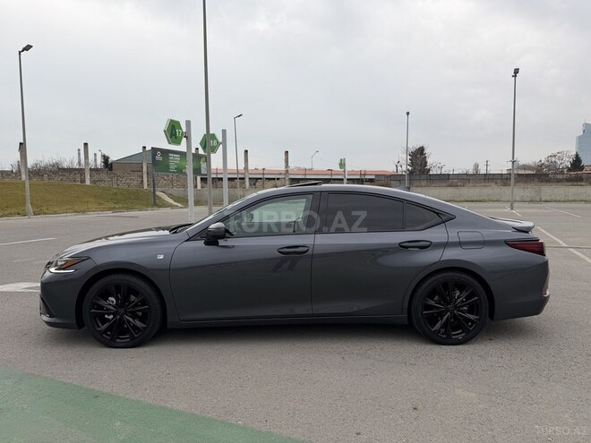 Lexus ES 300h 2022, 80,500 km - 2.5 l - Bakı