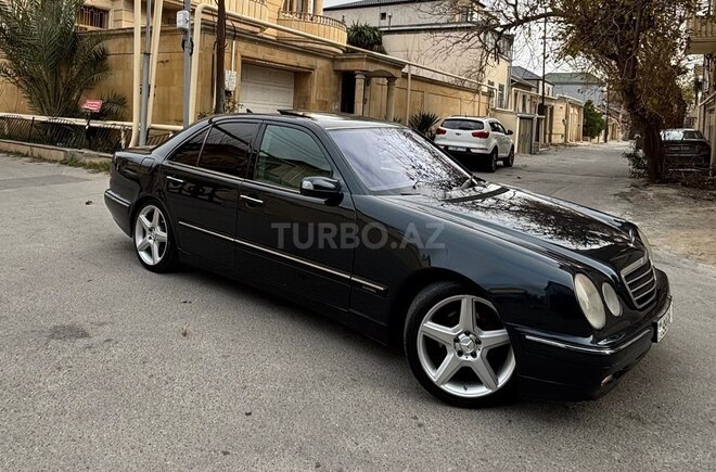 Mercedes E 240 1999, 439,226 km - 2.4 l - Bakı