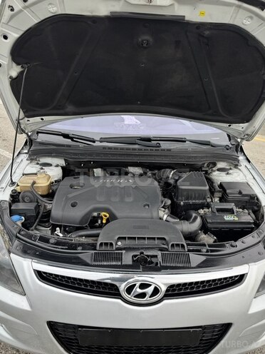 Hyundai i30 2007, 211,000 km - 1.6 l - Bakı