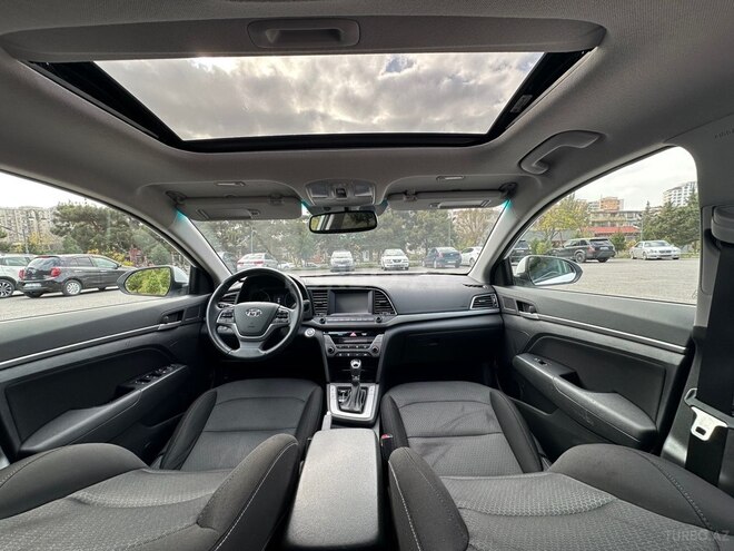 Hyundai Elantra 2018, 100,584 km - 2.0 л - Bakı