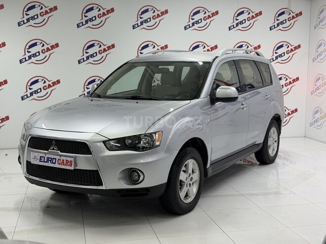 Mitsubishi Outlander 2010, 223,000 km - 2.4 л - Bakı