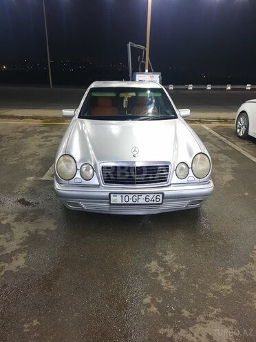 Mercedes E 200 1996, 200,000 km - 2.0 л - Bakı