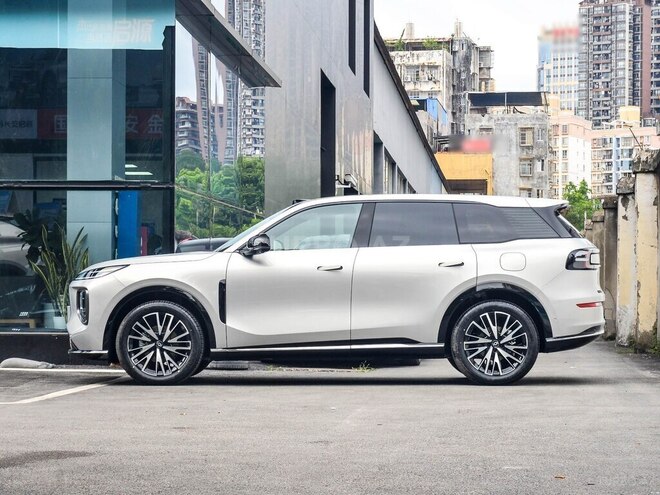 Changan Qiyuan Q07-4
