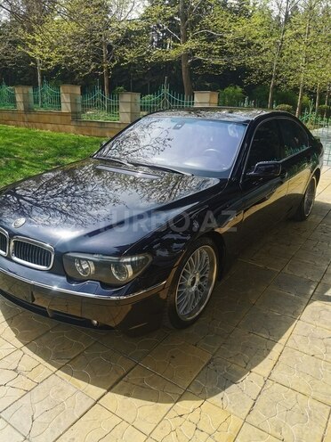 BMW 760-1