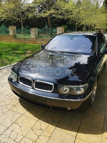 BMW 760-2