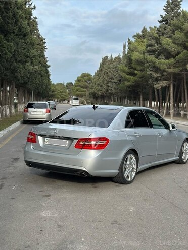 Mercedes E 250 2011, 207,000 km - 1.8 l - Bakı