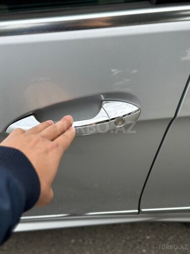 Mercedes E 250 2011, 207,000 km - 1.8 l - Bakı