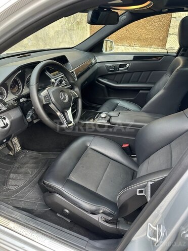 Mercedes E 250 2011, 207,000 km - 1.8 l - Bakı
