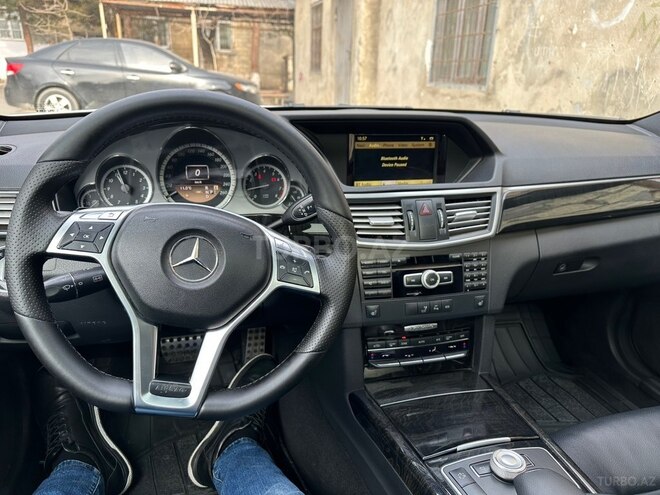 Mercedes E 250 2011, 207,000 km - 1.8 l - Bakı