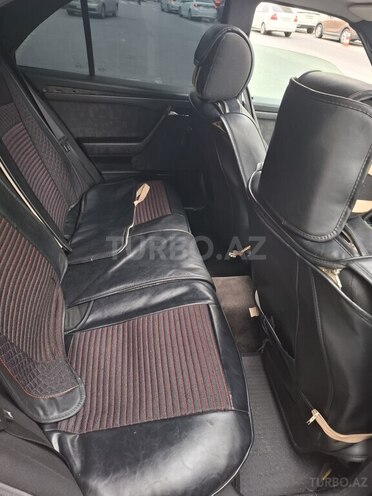 Mercedes C 180 1996, 255,000 km - 1.8 l - Bakı