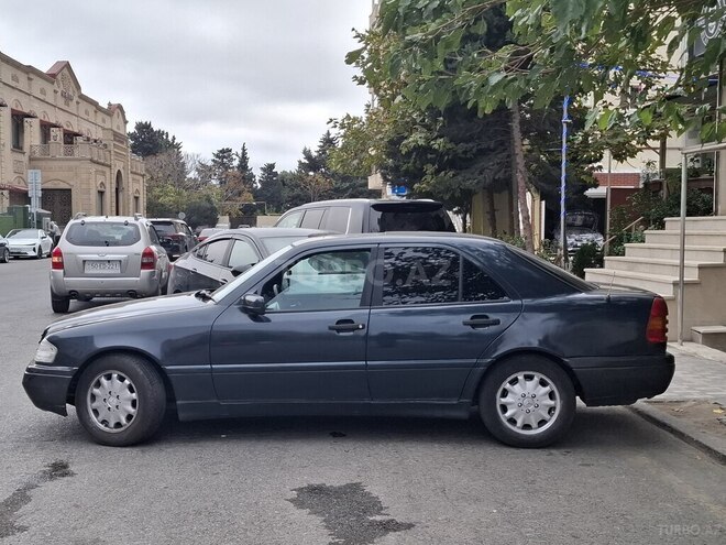 Mercedes C 180 1996, 255,000 km - 1.8 l - Bakı