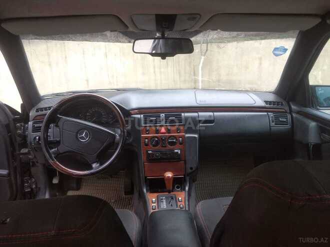 Mercedes E 230 1996, 252,525 km - 2.3 l - Bakı