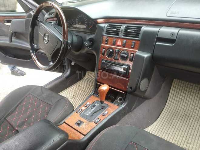 Mercedes E 230 1996, 252,525 km - 2.3 l - Bakı