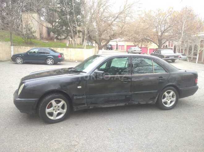 Mercedes E 230 1996, 252,525 km - 2.3 l - Bakı