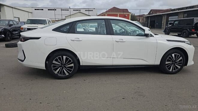 Changan Qiyuan A05 2025, 0 km - 1.5 l - Bakı