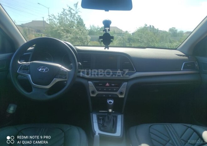 Hyundai Elantra 2017, 83,000 km - 2.0 l - Bakı