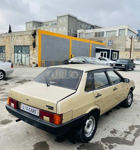 LADA (VAZ) 21099-4
