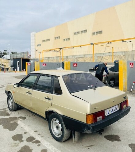 LADA (VAZ) 21099-5