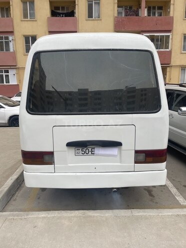 Hyundai  2001, 400,000 km - 3.9 l - Bakı