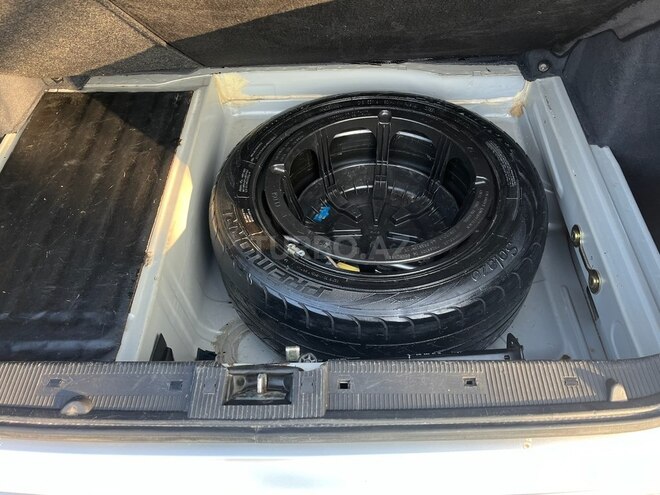 Mercedes E 240 2000, 223,000 km - 2.4 l - Bərdə