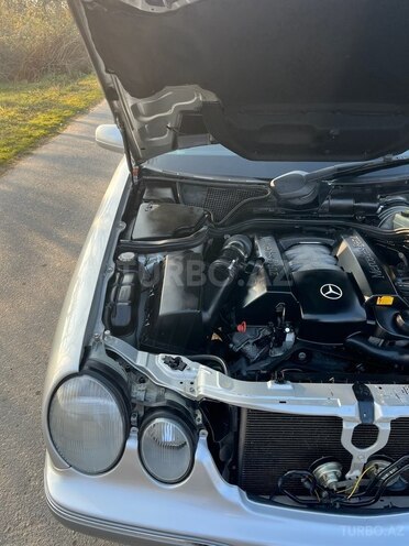 Mercedes E 240 2000, 223,000 km - 2.4 l - Bərdə