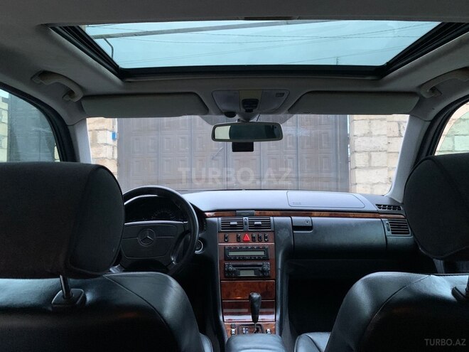 Mercedes E 280 4MATIC 1998, 379,000 km - 2.8 l - Xaçmaz