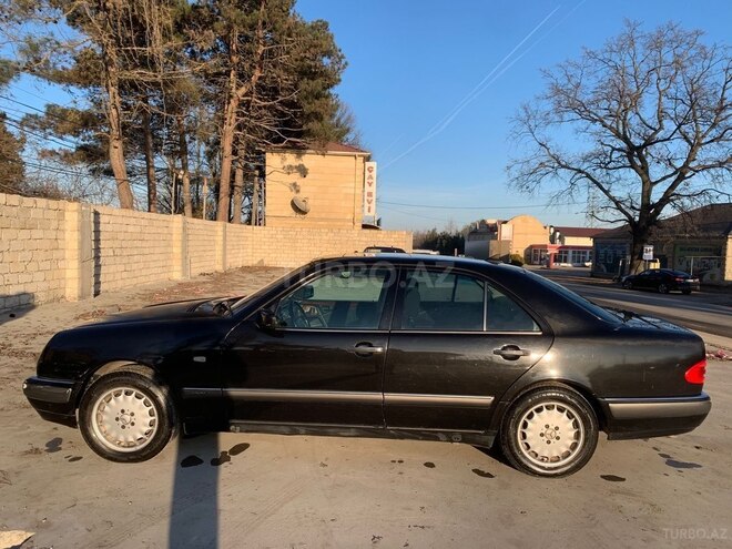 Mercedes E 280 4MATIC 1998, 379,000 km - 2.8 l - Xaçmaz
