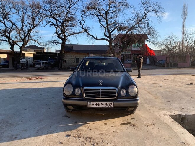 Mercedes E 280 4MATIC 1998, 379,000 km - 2.8 l - Xaçmaz