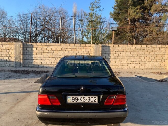 Mercedes E 280 4MATIC 1998, 379,000 km - 2.8 l - Xaçmaz