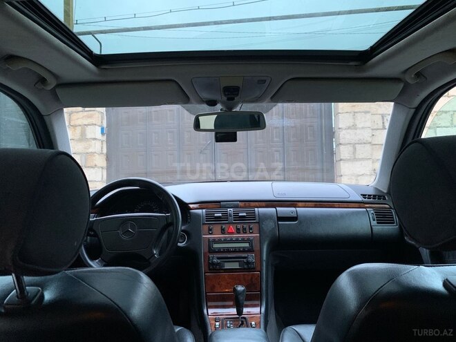 Mercedes E 280 4MATIC 1998, 379,000 km - 2.8 l - Xaçmaz