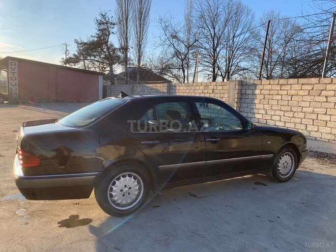 Mercedes E 280 4MATIC 1998, 379,000 km - 2.8 l - Xaçmaz