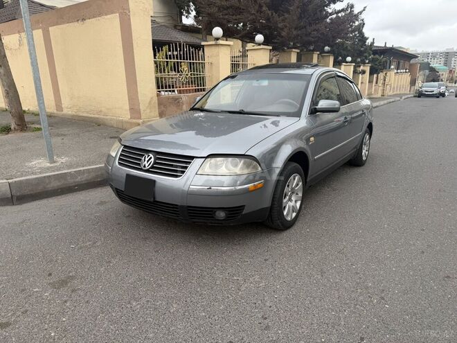 Volkswagen Passat 2002, 212,000 km - 1.8 l - Bakı