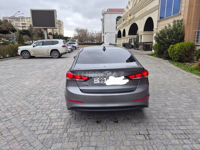 Hyundai Elantra 2017, 143,000 km - 1.8 л - Bakı