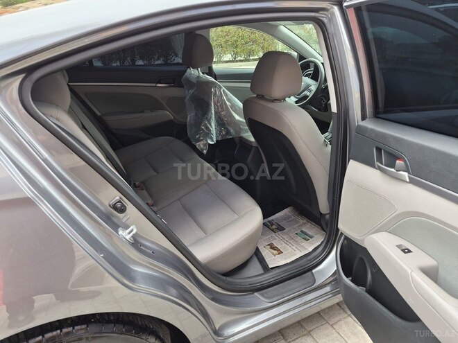 Hyundai Elantra 2017, 143,000 km - 1.8 л - Bakı