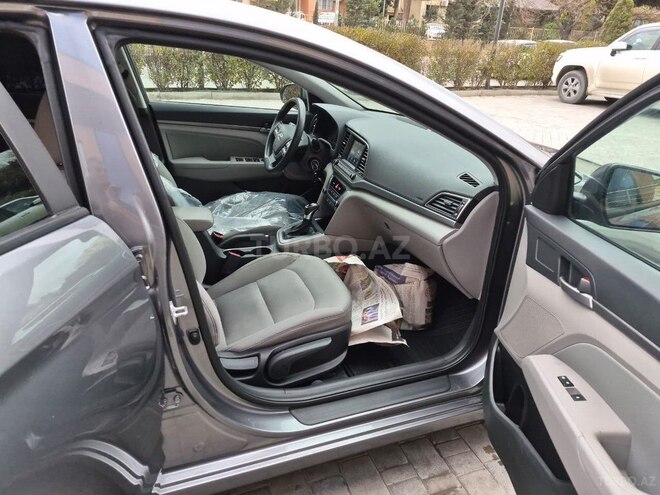 Hyundai Elantra 2017, 143,000 km - 1.8 л - Bakı