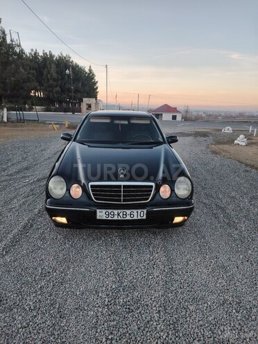 Mercedes E 220 2000, 469,447 km - 2.2 l - Ağstafa