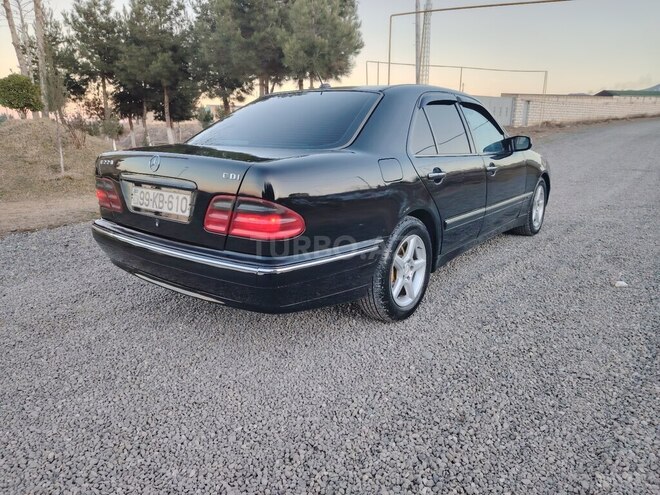 Mercedes E 220 2000, 469,447 km - 2.2 l - Ağstafa