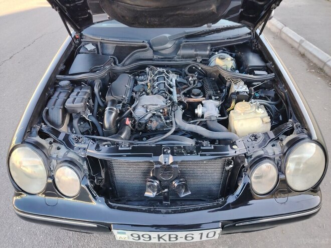 Mercedes E 220 2000, 469,447 km - 2.2 l - Ağstafa