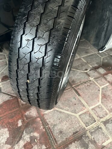 Mercedes  2006, 261,378 km - 2.1 l - Mingəçevir