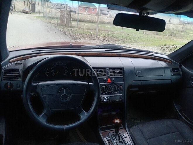 Mercedes C 180 1997, 214,205 km - 1.8 л - Xudat