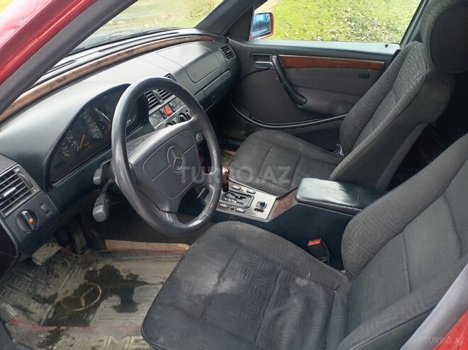 Mercedes C 180 1997, 214,205 km - 1.8 л - Xudat