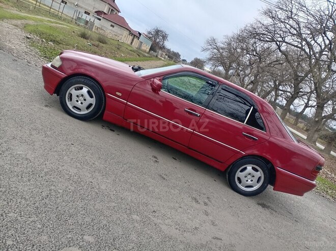 Mercedes C 180 1997, 214,205 km - 1.8 л - Xudat