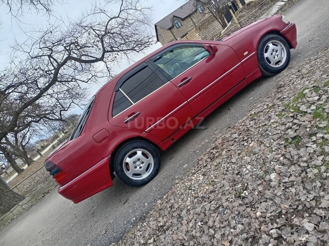Mercedes C 180 1997, 214,205 km - 1.8 л - Xudat
