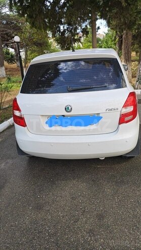 Skoda Fabia 2011, 186,900 km - 1.6 l - Bakı