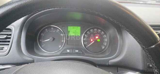 Skoda Fabia 2011, 186,900 km - 1.6 l - Bakı