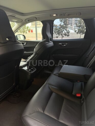 Volvo XC60 2023, 60,000 km - 2.0 л - Bakı