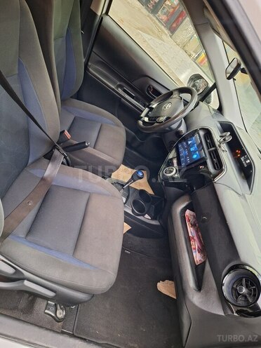 Toyota Aqua 2019, 195,500 km - 1.5 l - Bakı
