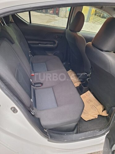 Toyota Aqua 2019, 195,500 km - 1.5 l - Bakı