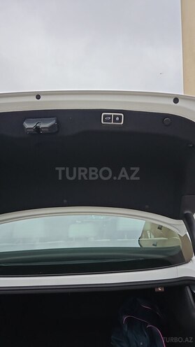 Hyundai Sonata-6