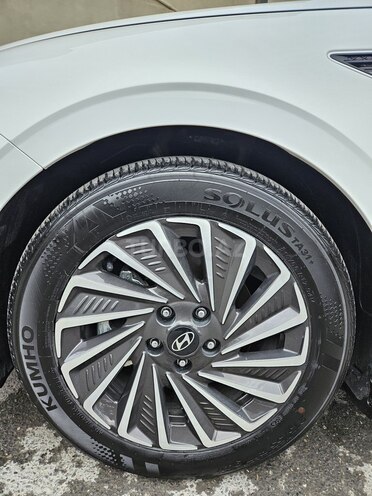Hyundai Sonata-8